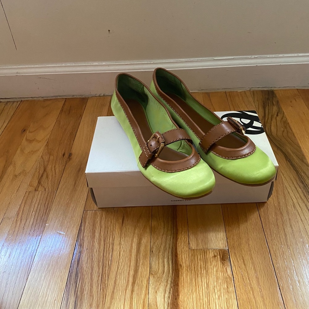Steve Madden Nwidle Flats